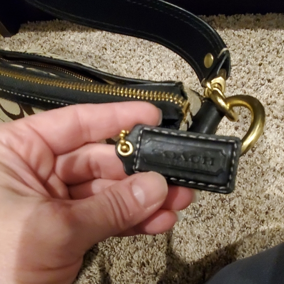 Beautiful brown & black Coach Handbag - Picture 6 of 7